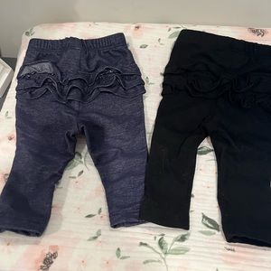 3-6 month baby girl leggings. Ruffled butt design.